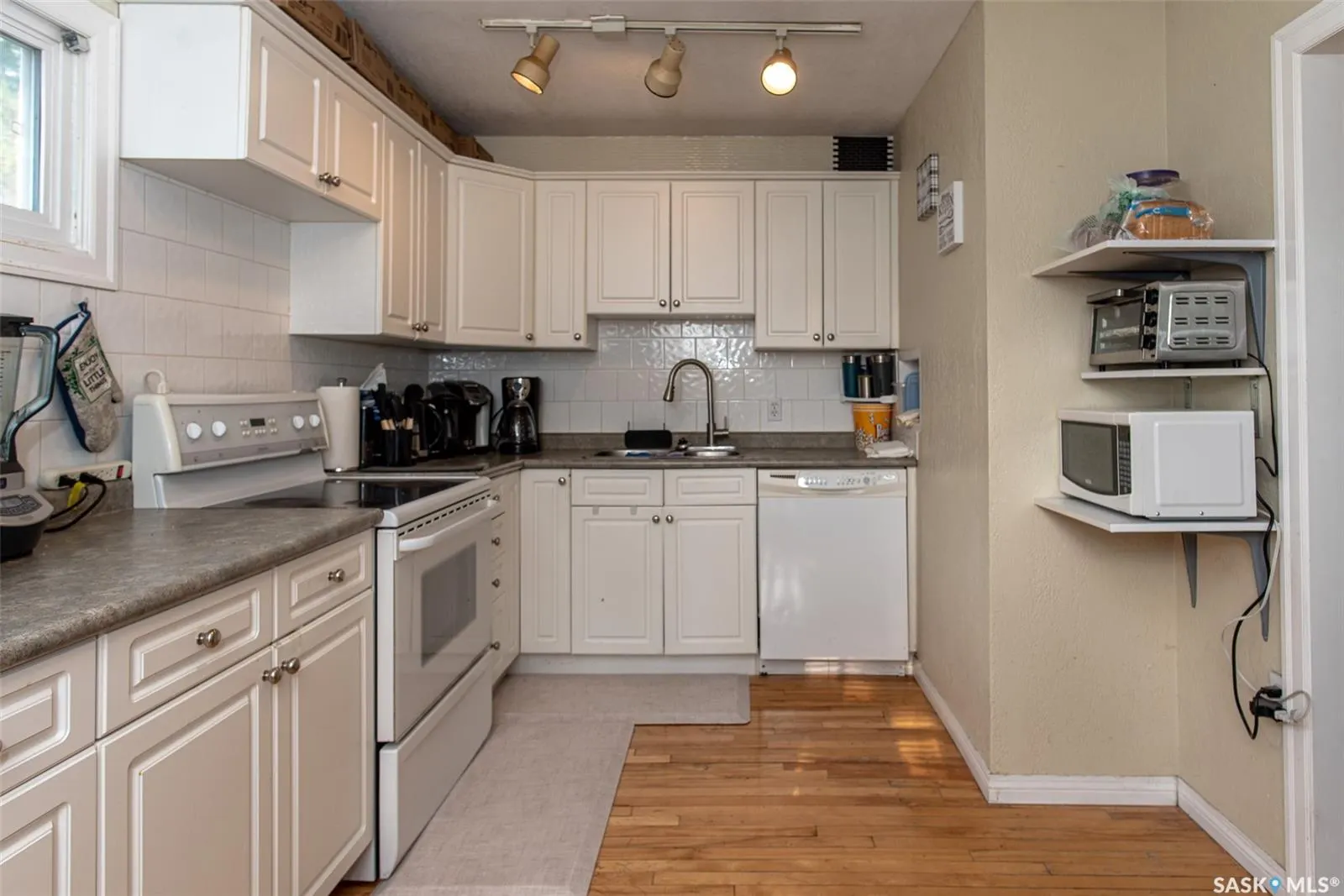 2261 wascana STREET