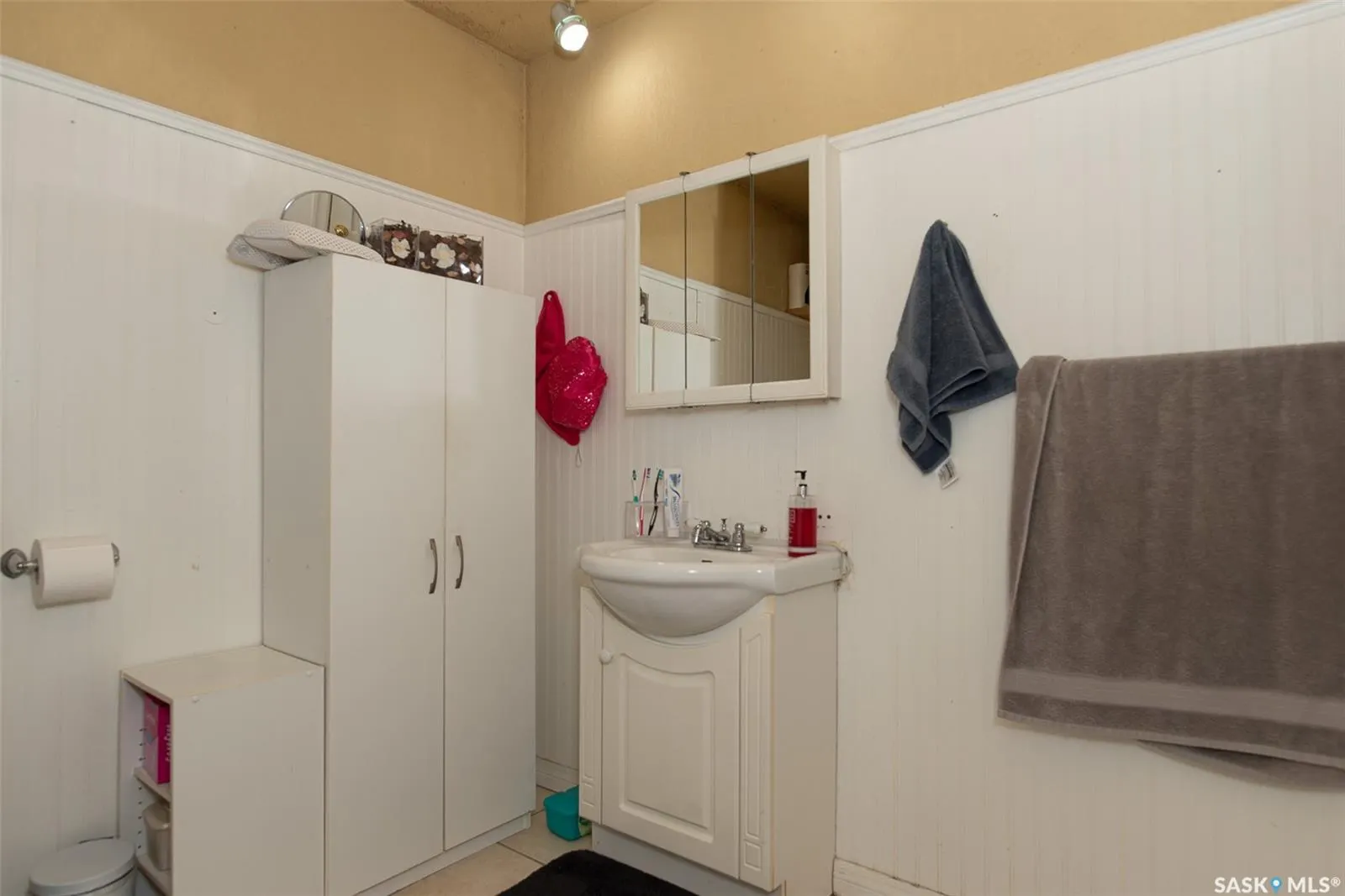 2261 wascana STREET