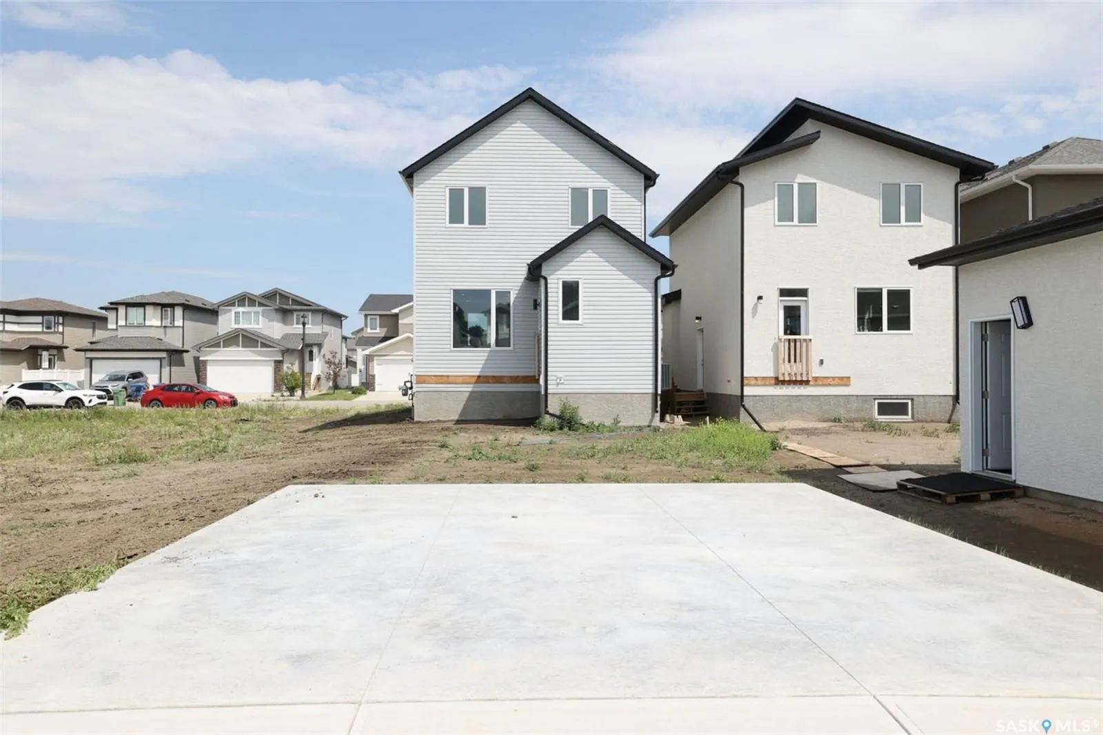 3236 Green Water DRIVE
