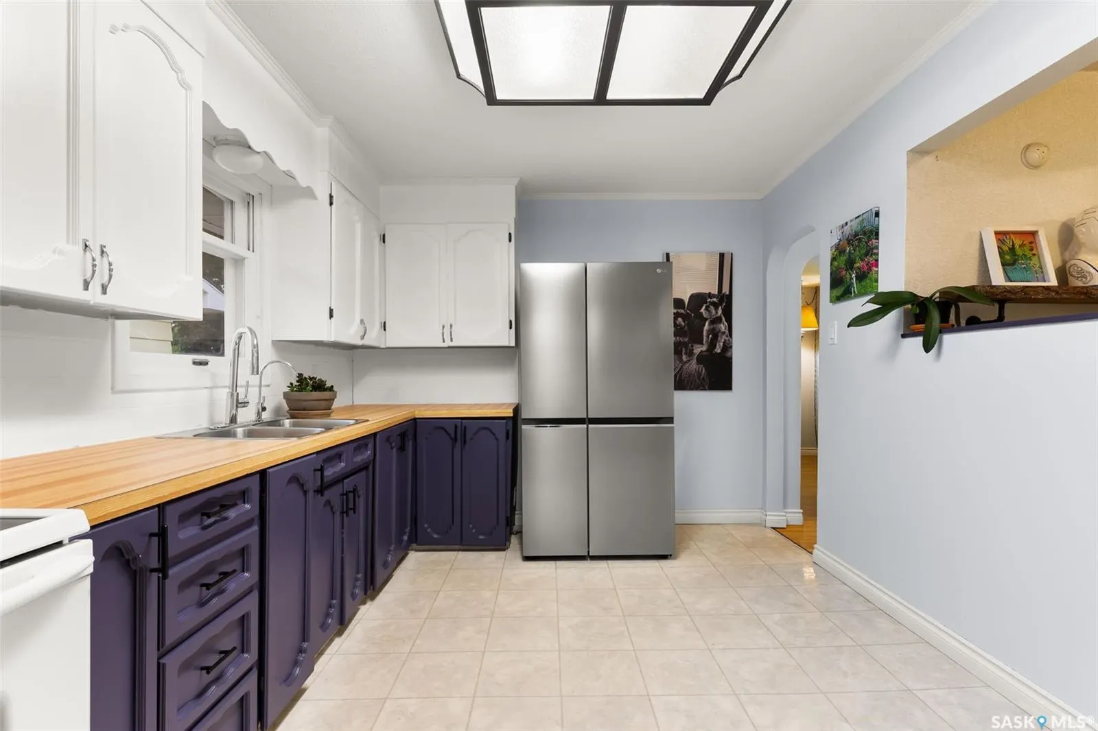 623 BROADWAY AVENUE E