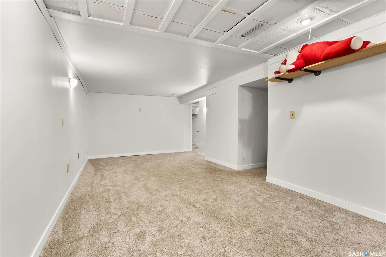 623 BROADWAY AVENUE E