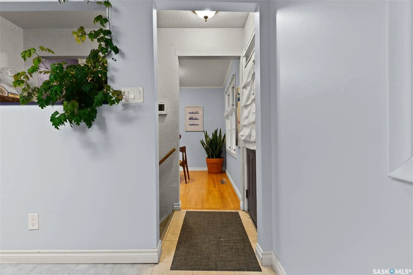 623 BROADWAY AVENUE E