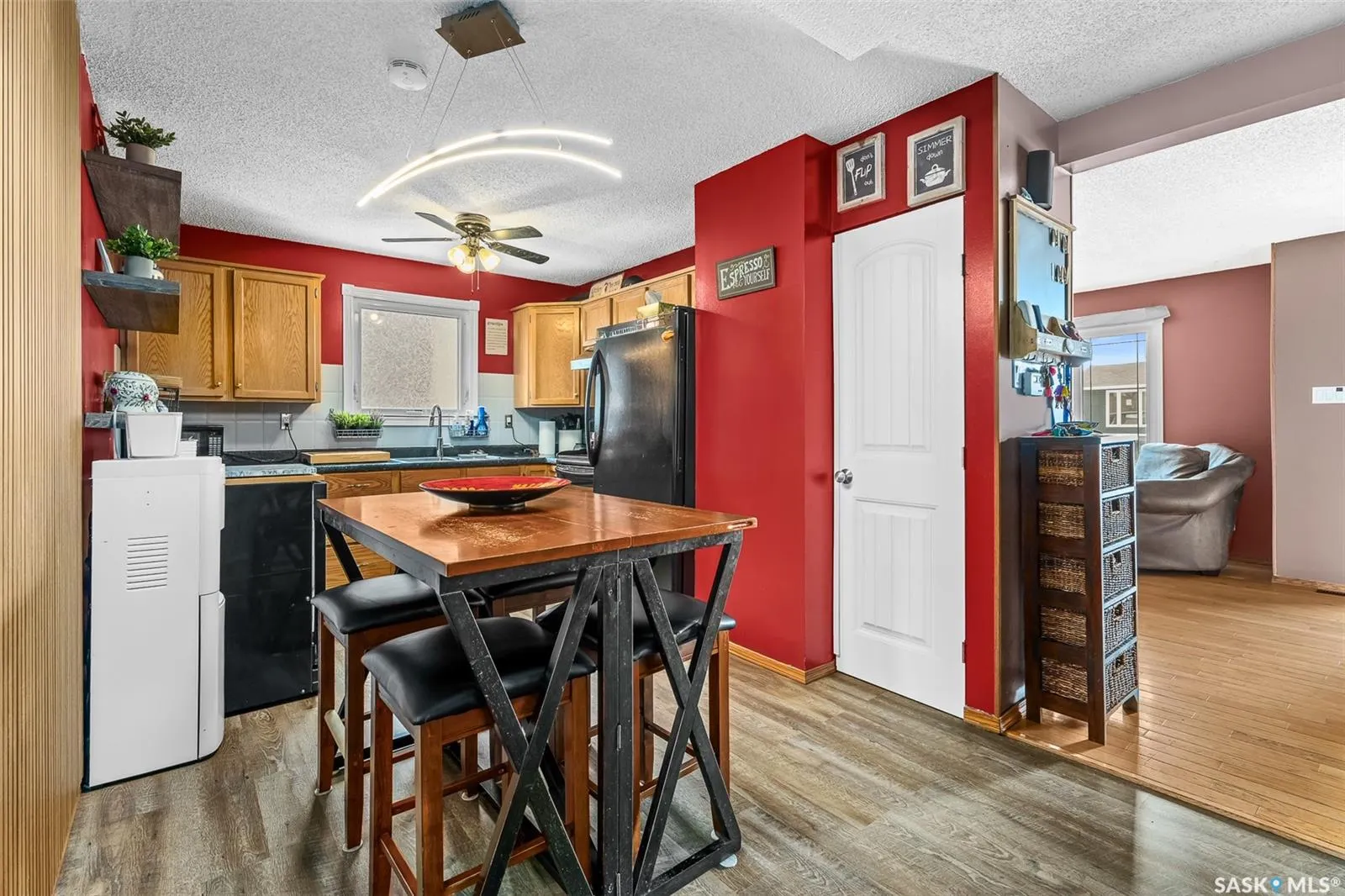 6 Aster CRESCENT