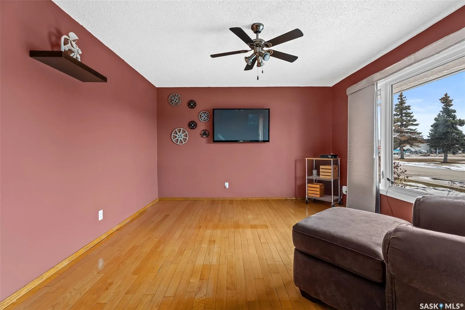 6 Aster CRESCENT