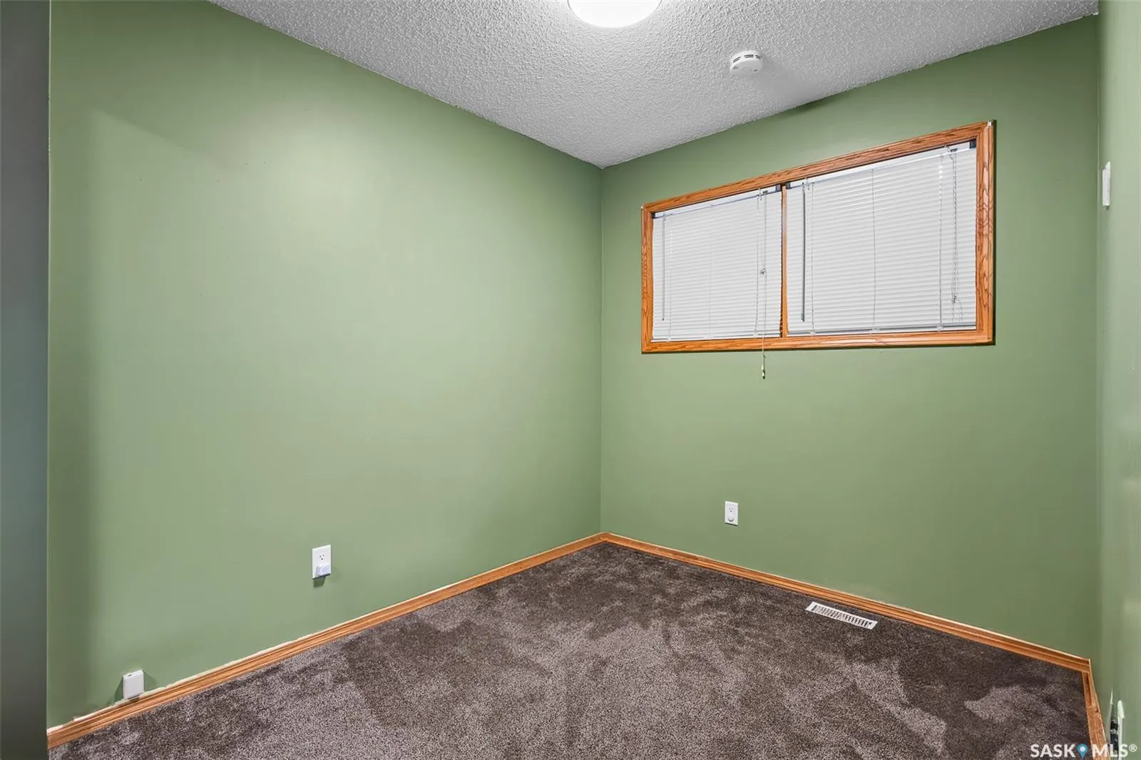 6 Aster CRESCENT
