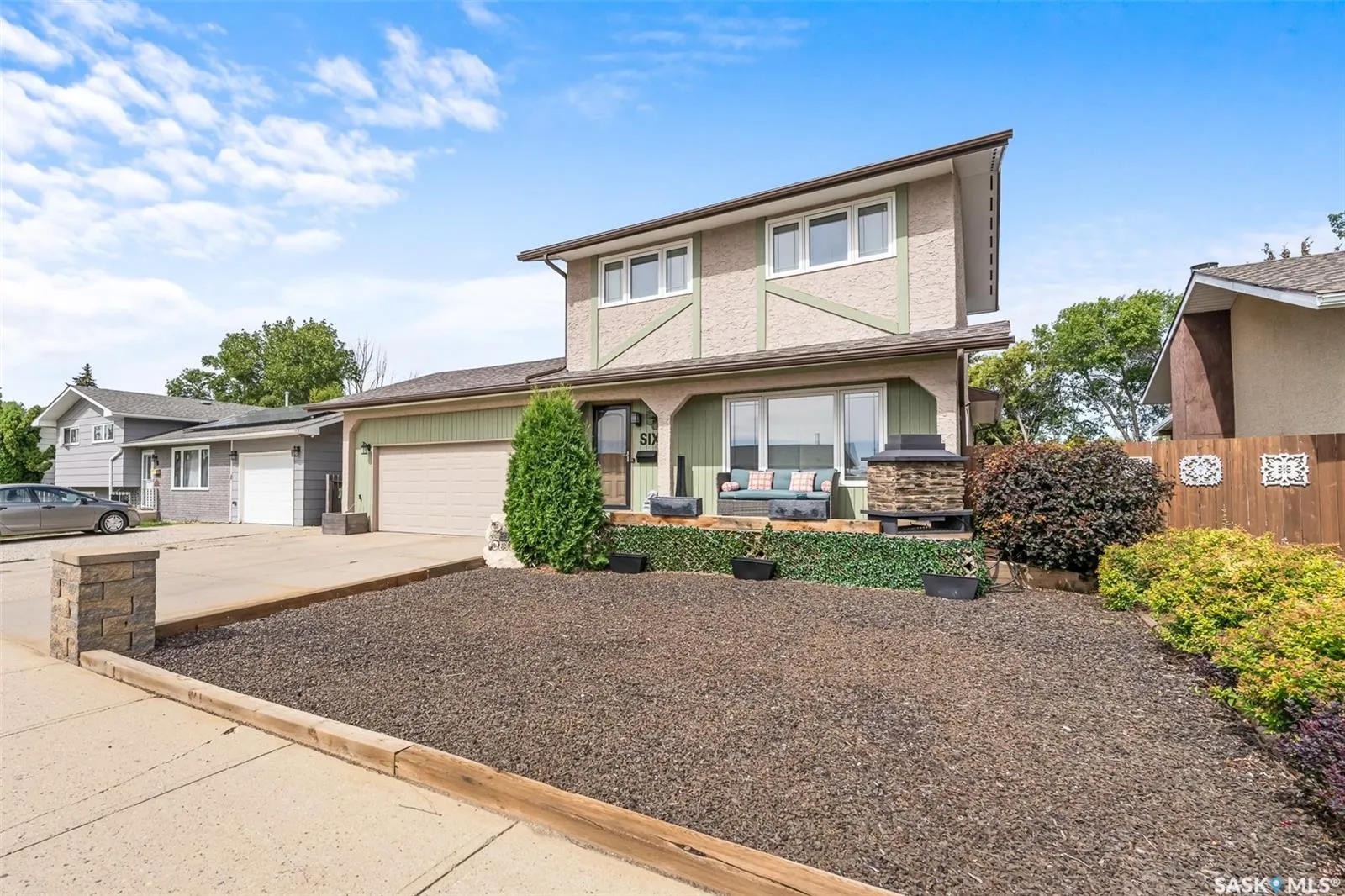 6 Aster CRESCENT