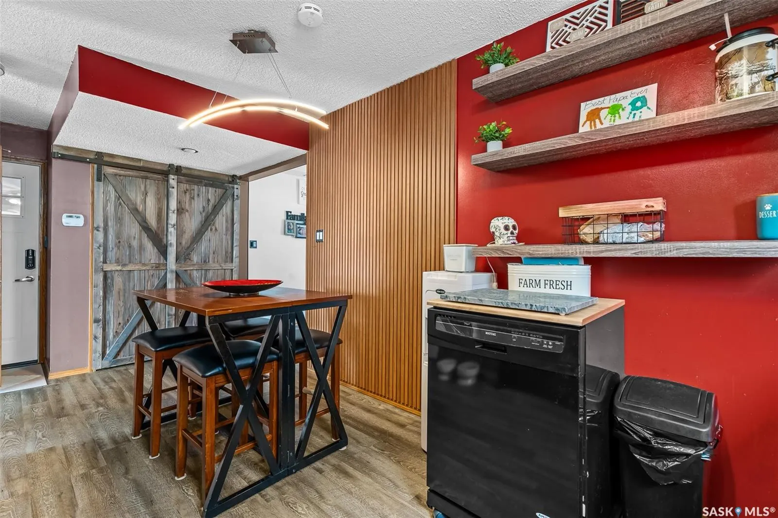 6 Aster CRESCENT
