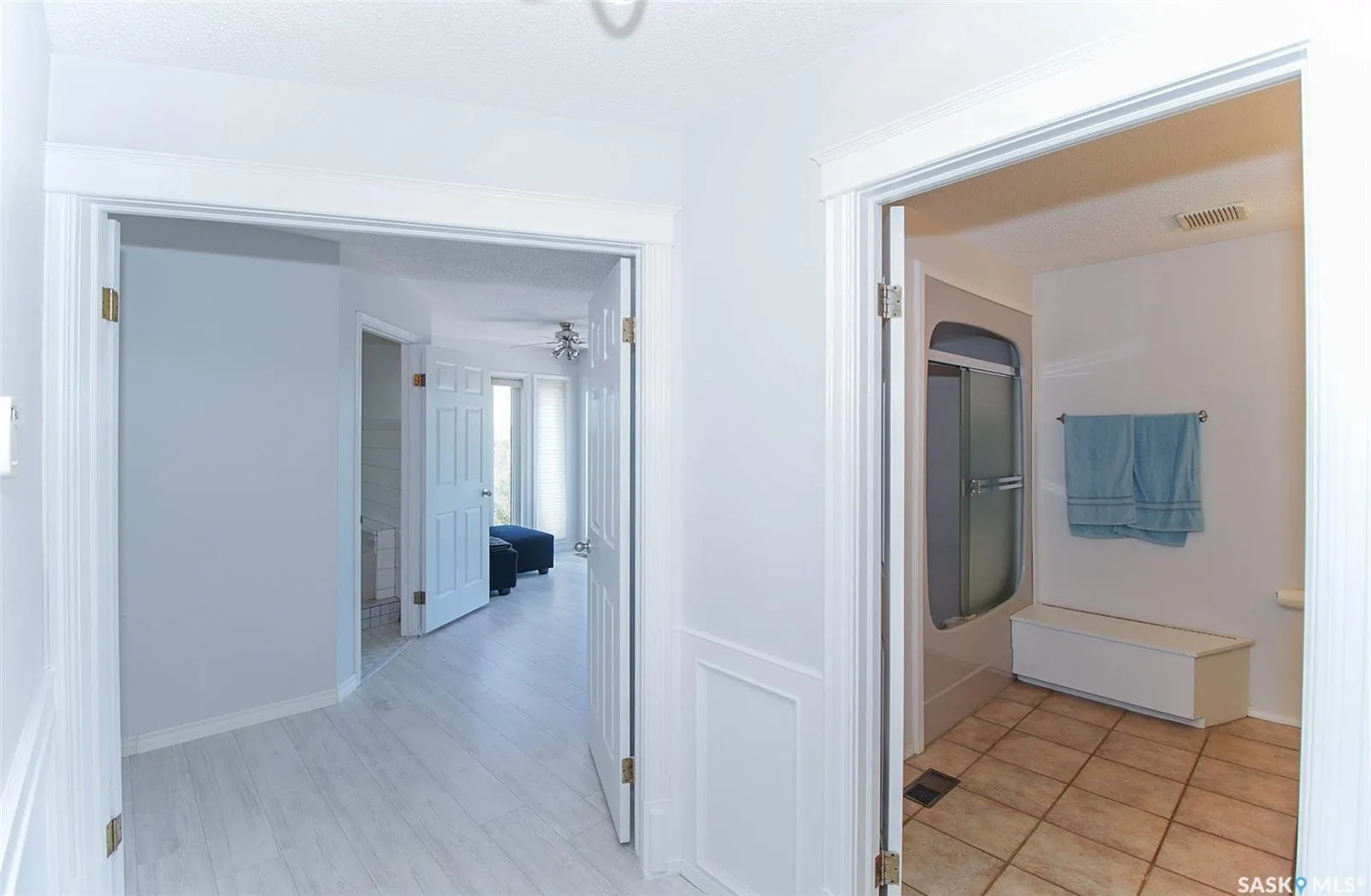 10 Meadow BAY