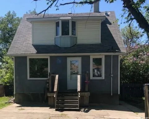 4530 DEWDNEY AVENUE