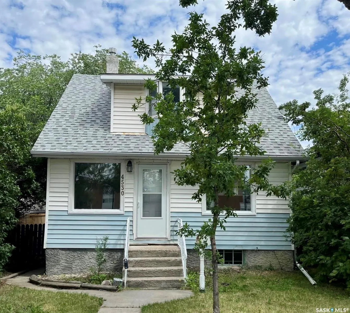 4530 DEWDNEY AVENUE