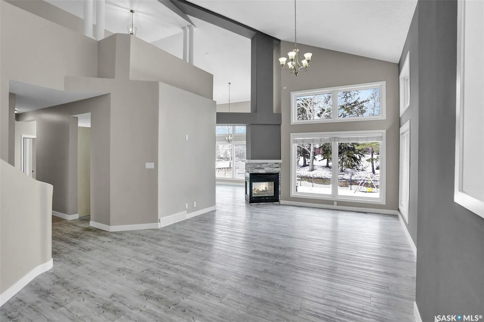 5006 Wascana Vista COURT