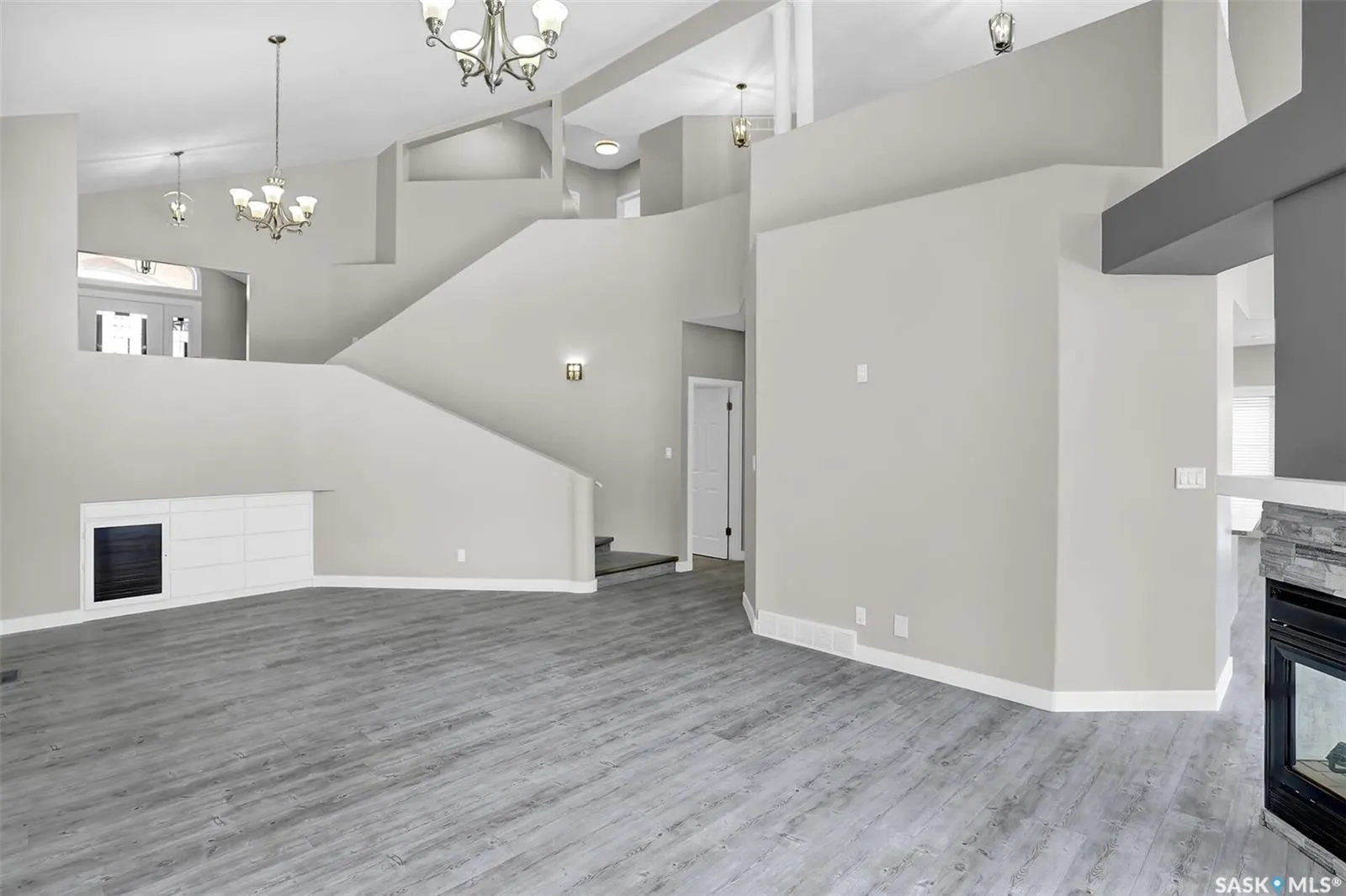 5006 Wascana Vista COURT