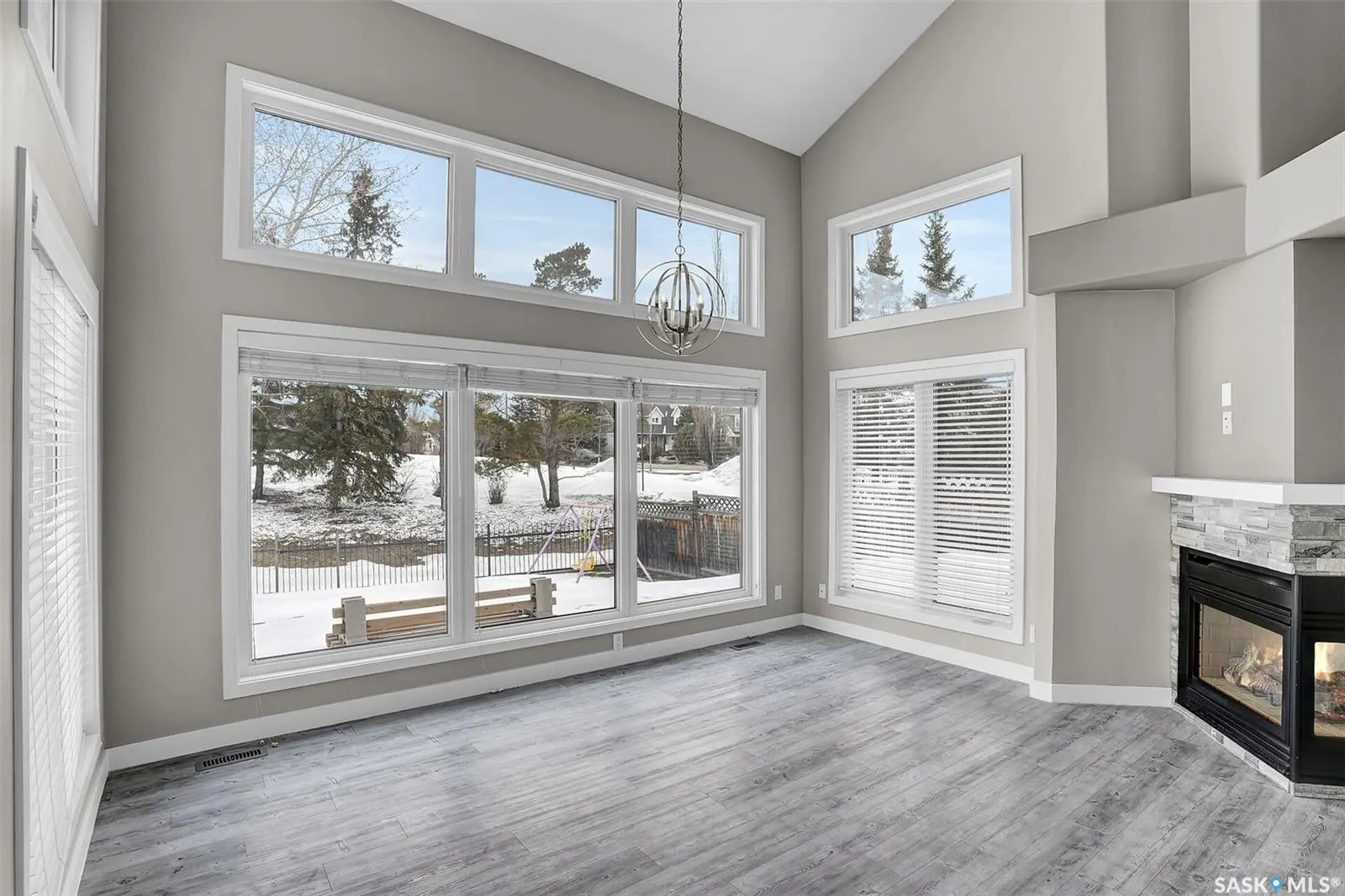 5006 Wascana Vista COURT