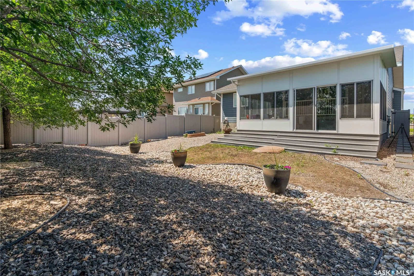 4569 Hames CRESCENT