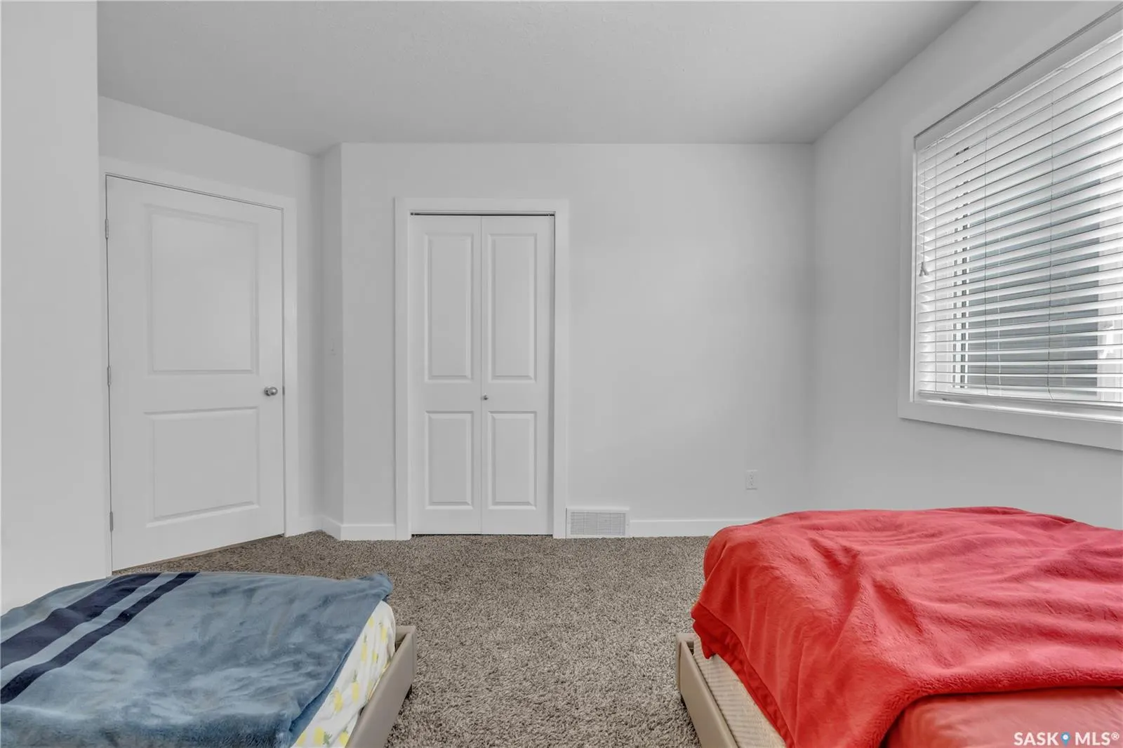 4569 Hames CRESCENT