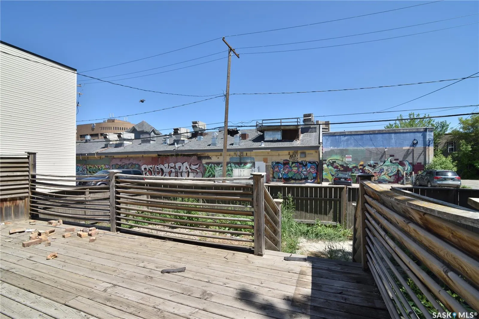 2143 Angus STREET