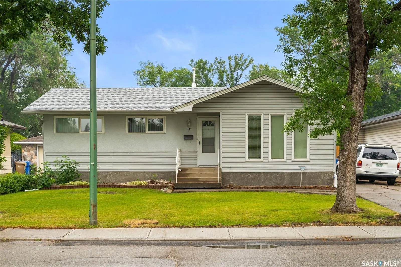 14 HAMMOND ROAD