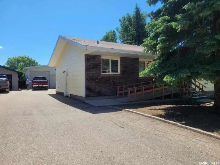 54 Buttercup CRESCENT NW