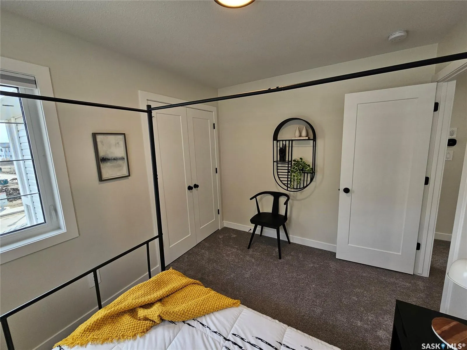 3184 Favel DRIVE
