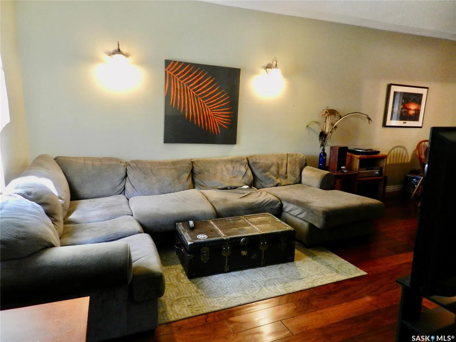 1121 6th AVENUE NW
