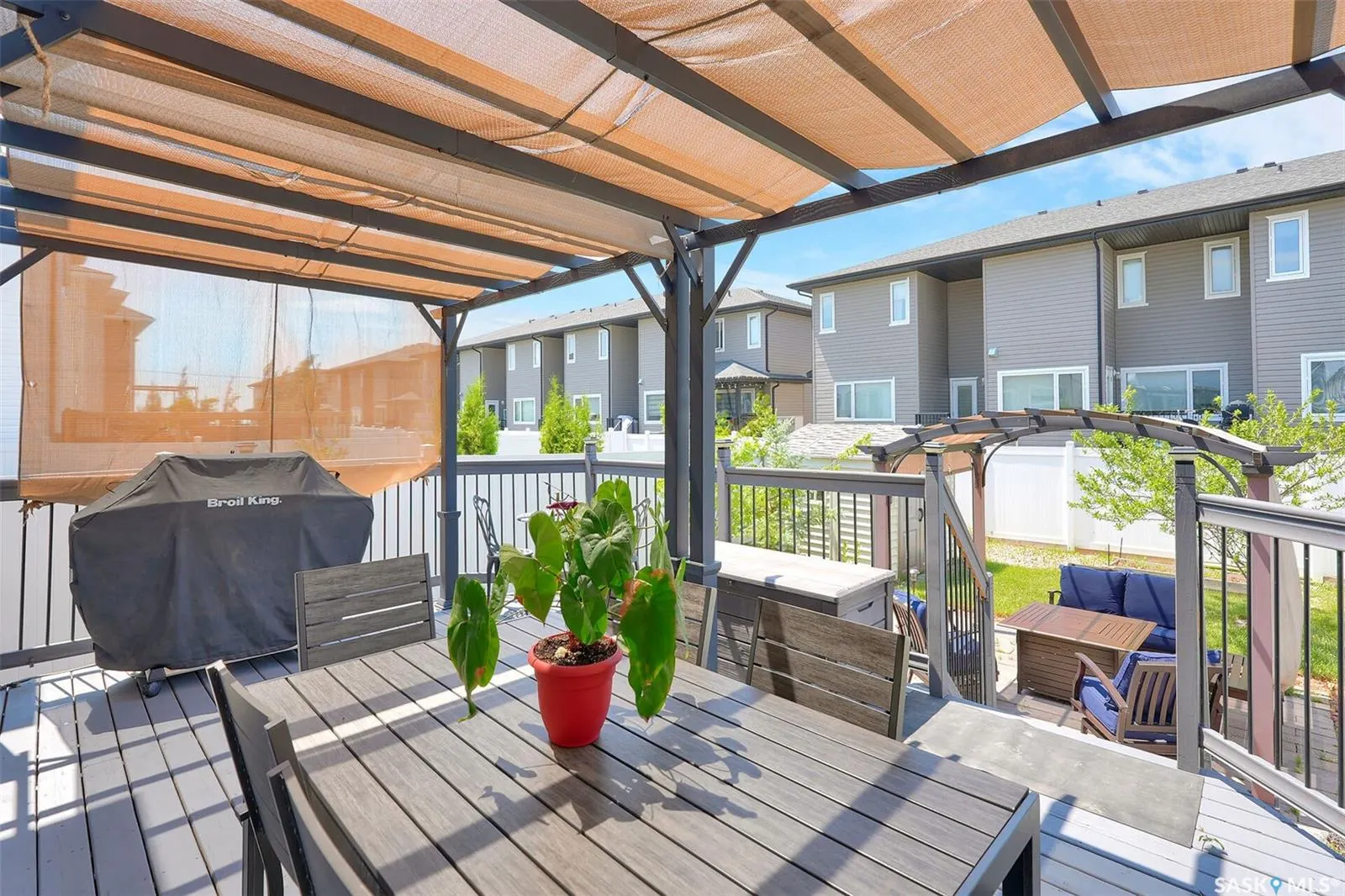 5280 Crane CRESCENT