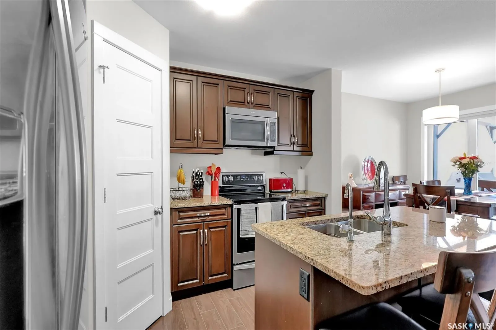 5280 Crane CRESCENT