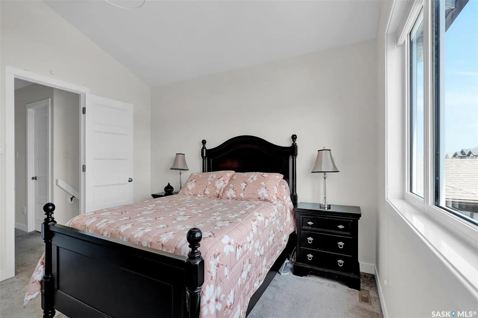 5280 Crane CRESCENT