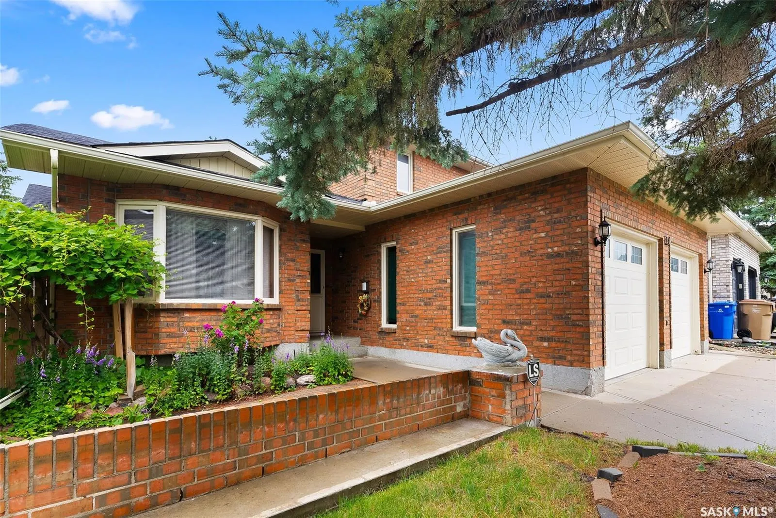238 Rogers ROAD