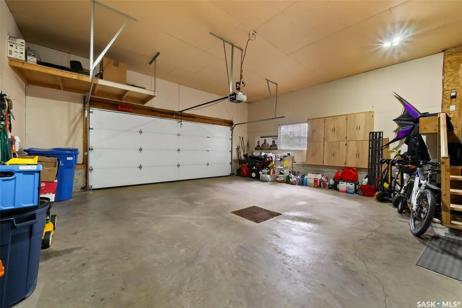 6263 Wascana Court CRESCENT