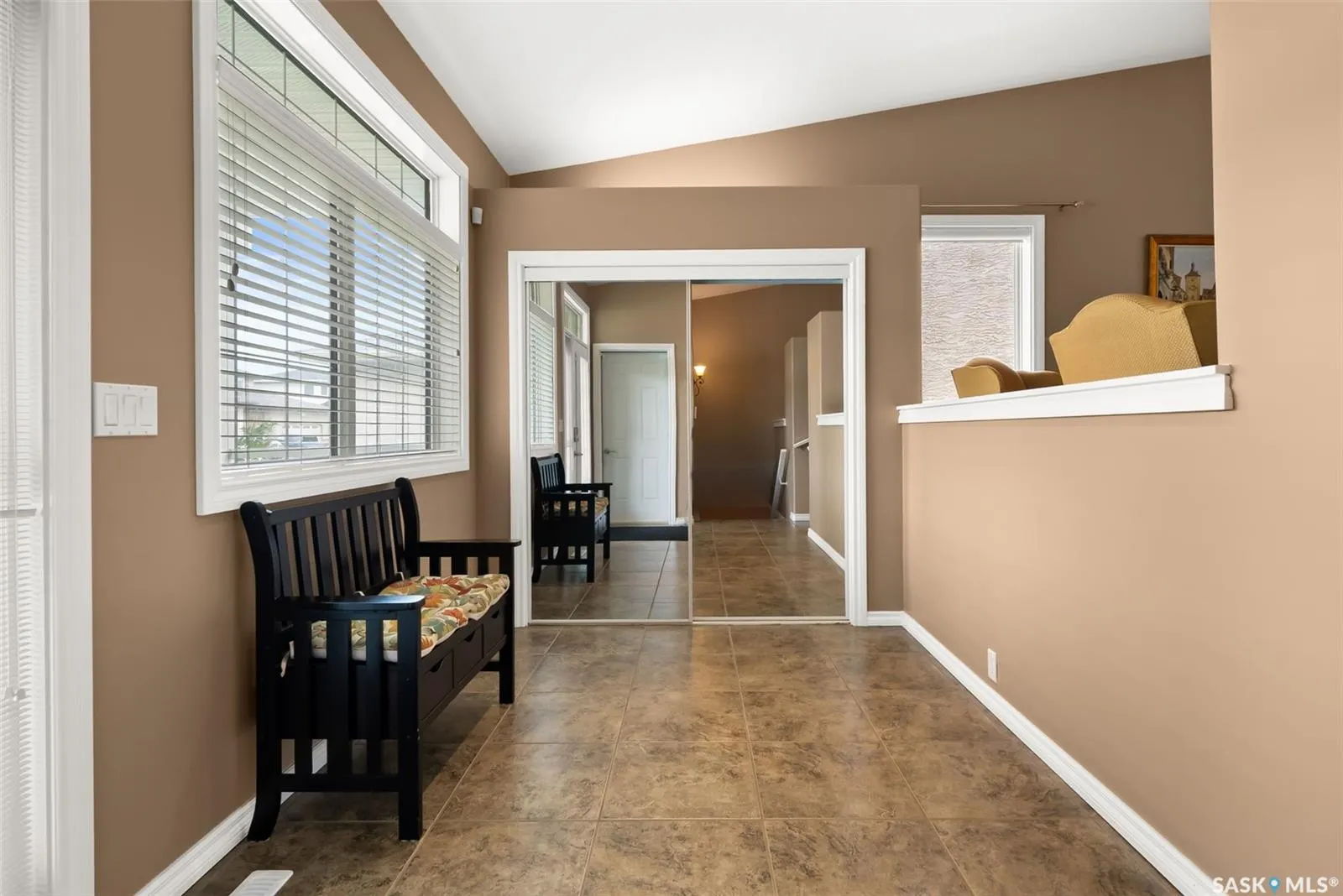 6263 Wascana Court CRESCENT