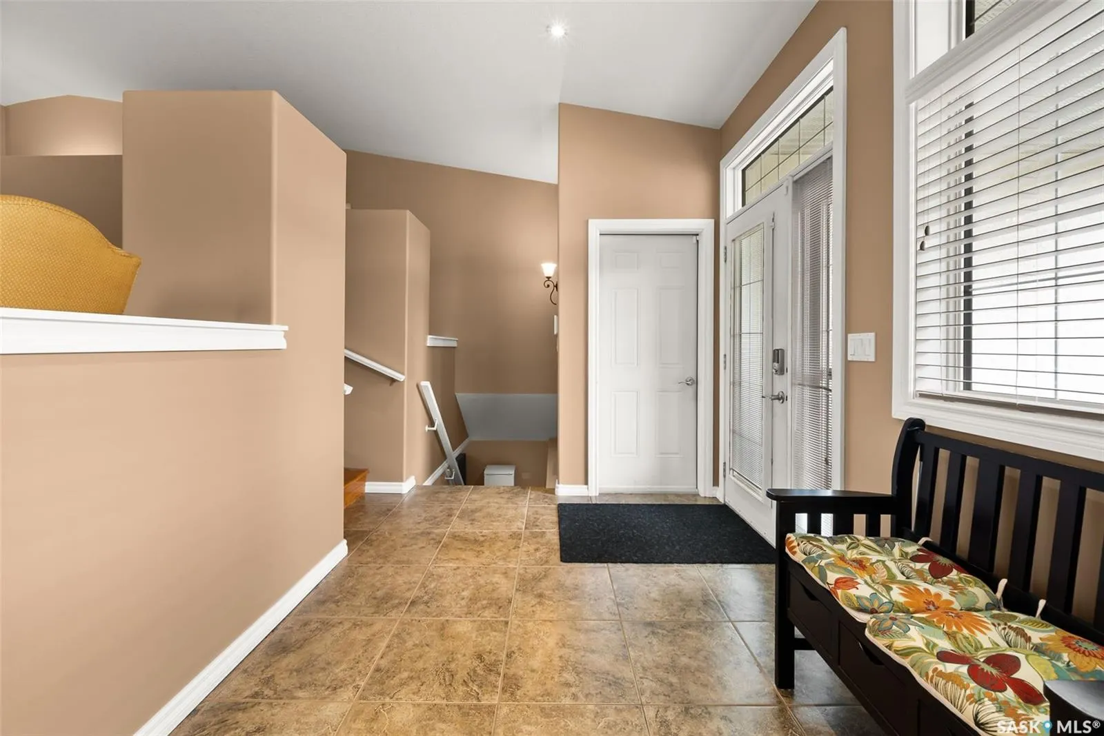 6263 Wascana Court CRESCENT