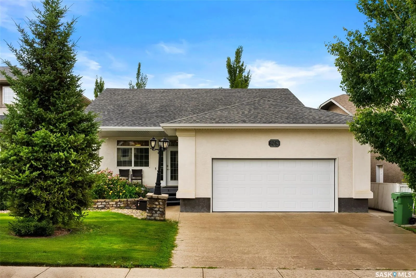 6263 Wascana Court CRESCENT