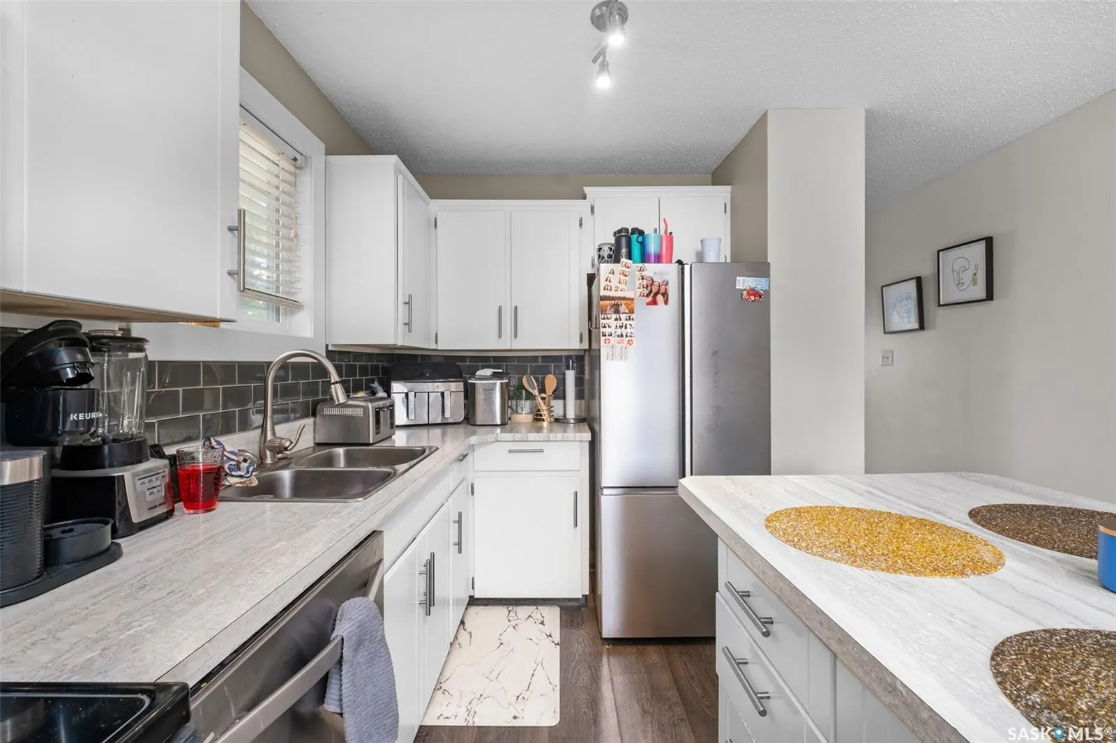 1501 McIntosh DRIVE