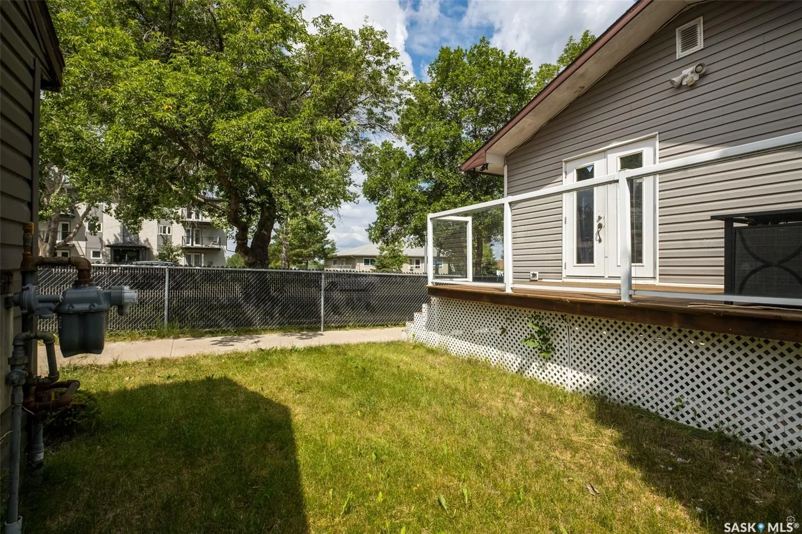 1501 McIntosh DRIVE