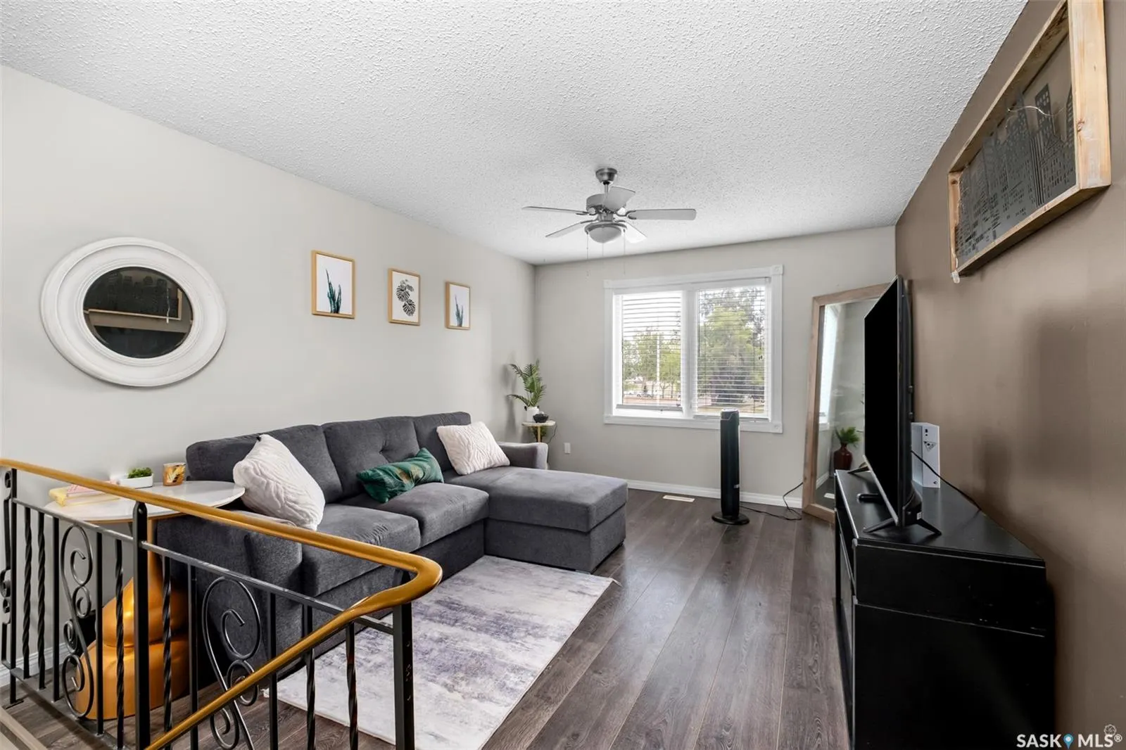 1501 McIntosh DRIVE