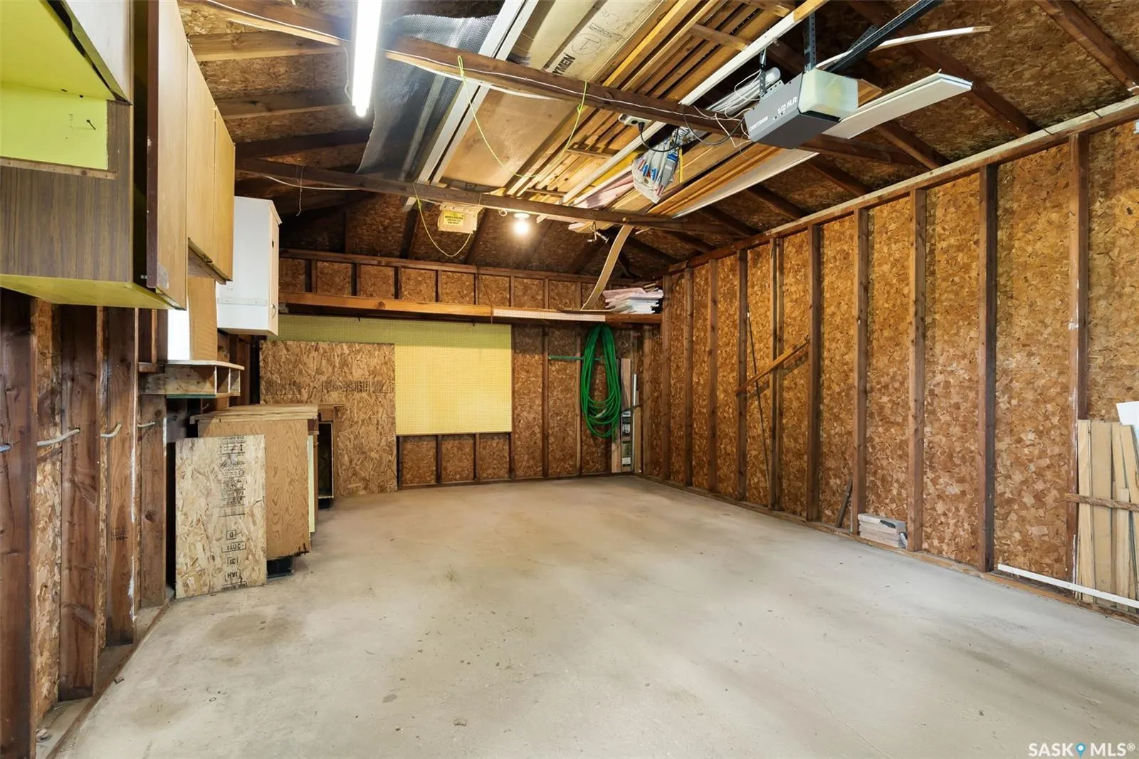 2831 Quinn DRIVE