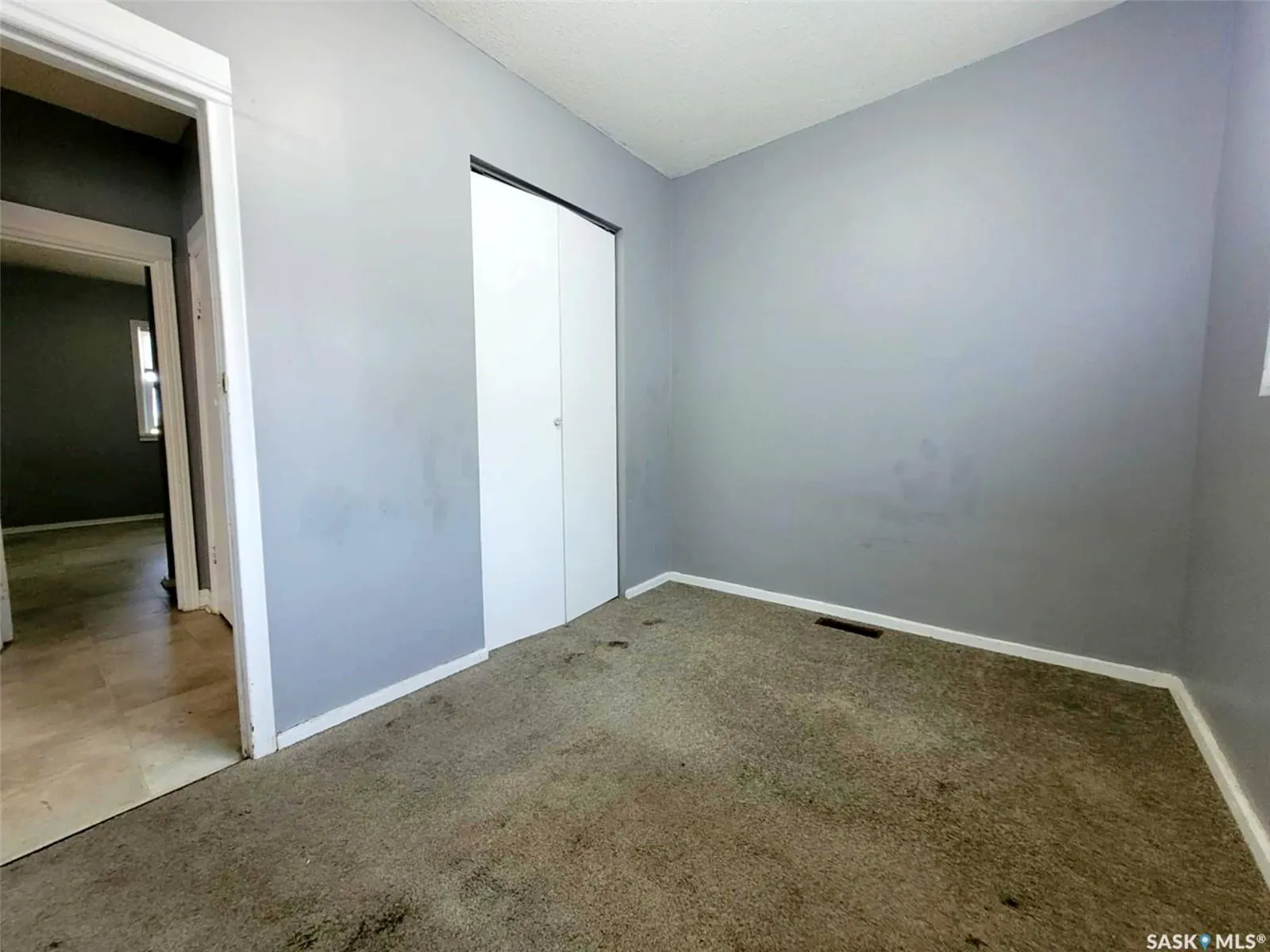1012 Lillooet STREET W