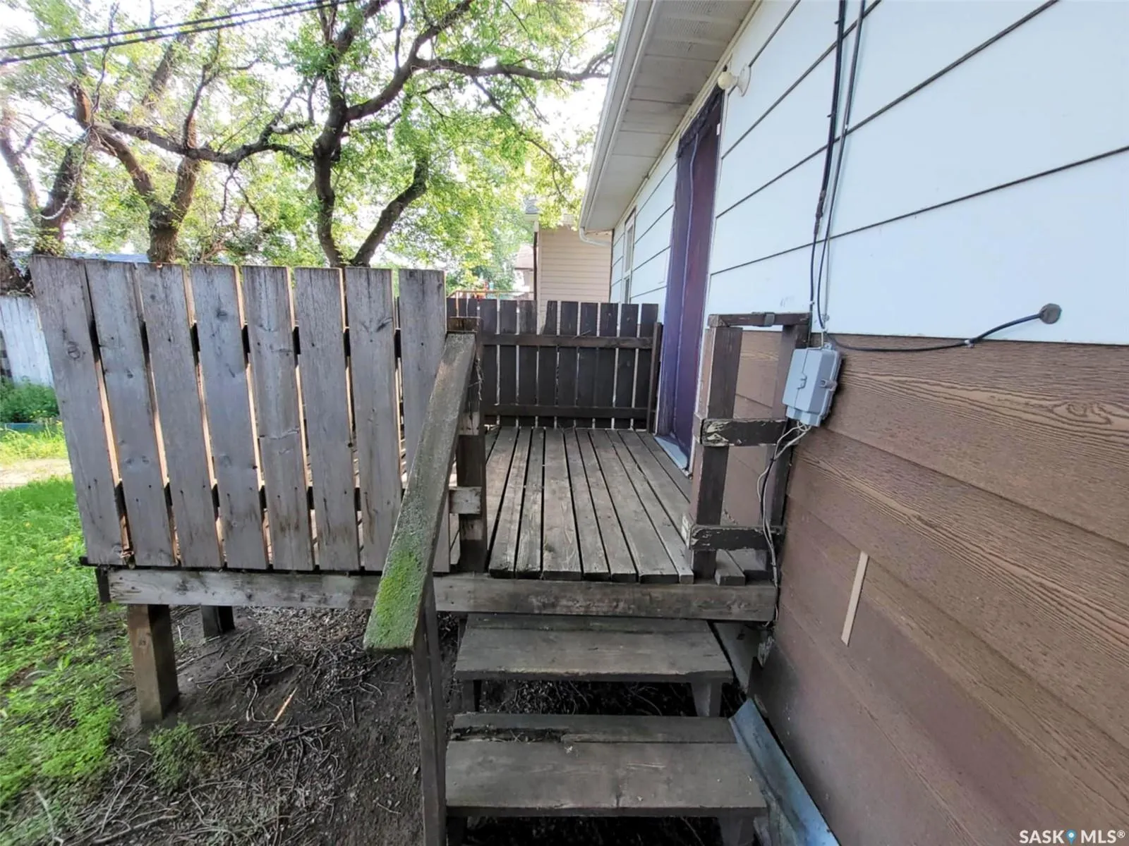 1012 Lillooet STREET W