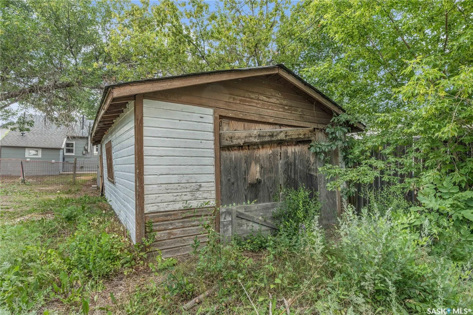1141 Wallace STREET