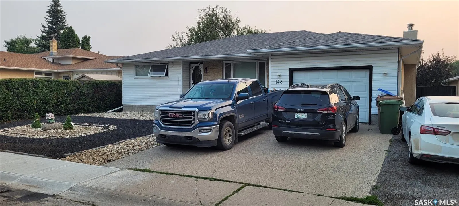 143 Weekes CRESCENT