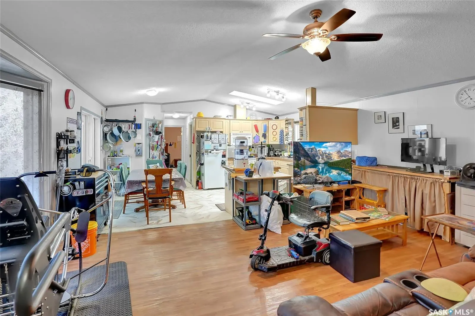 1455 9th AVENUE NE, #F2