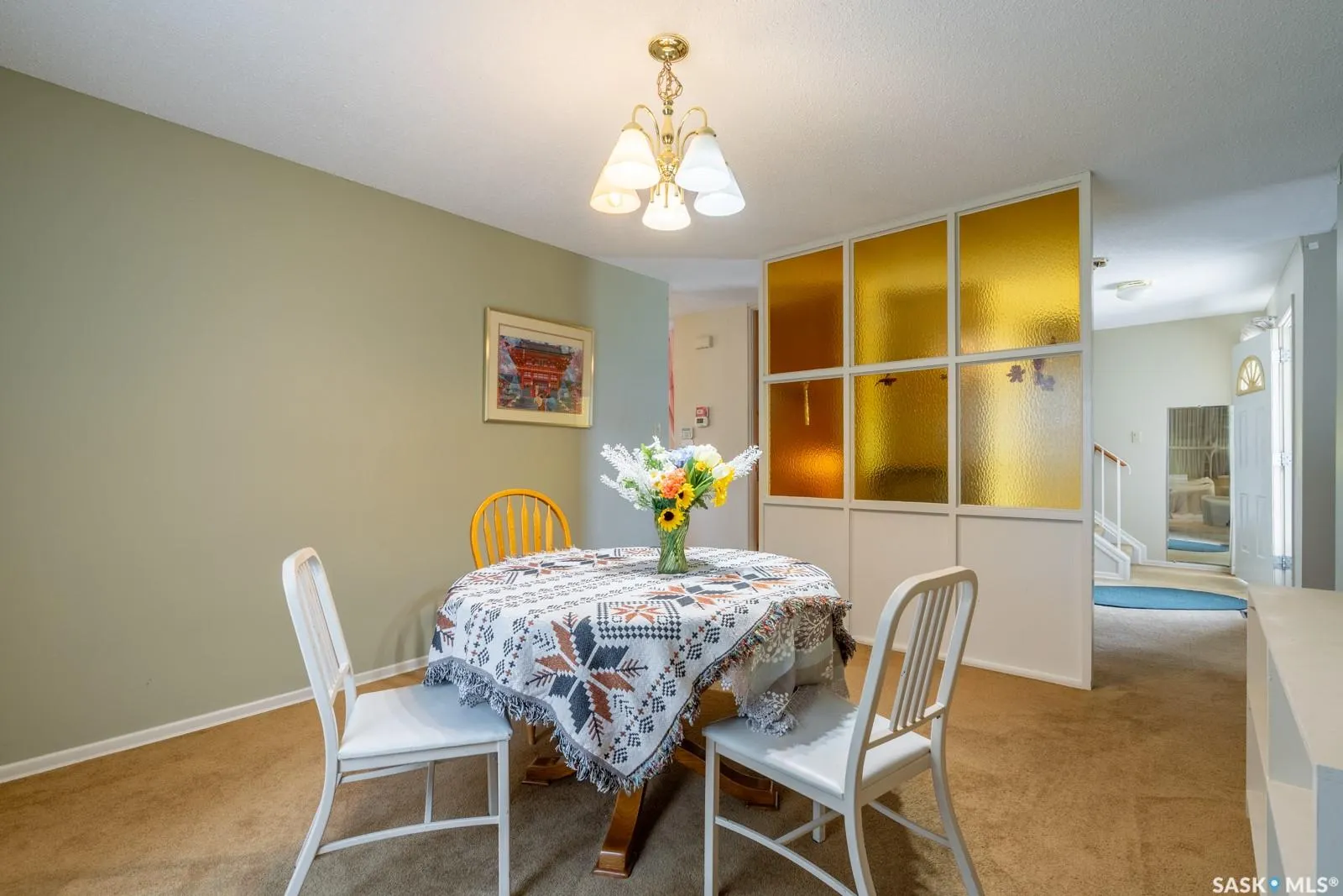145 Mayfair CRESCENT