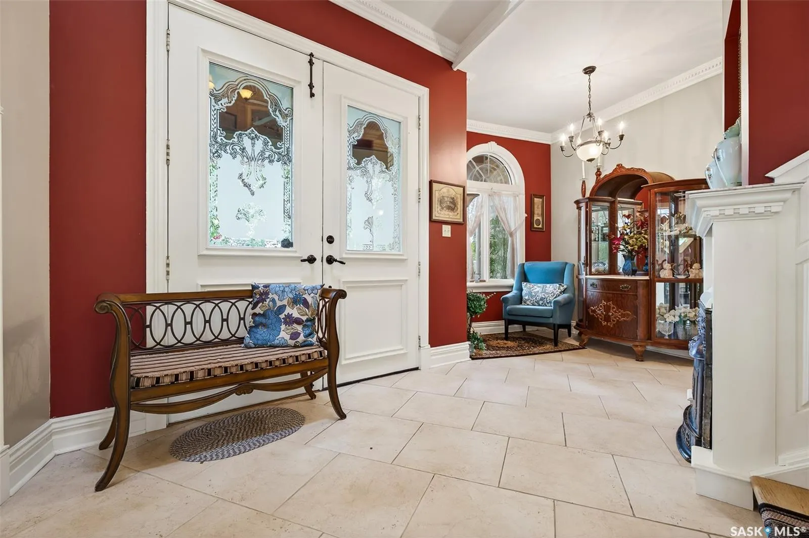 220 Hall STREET W