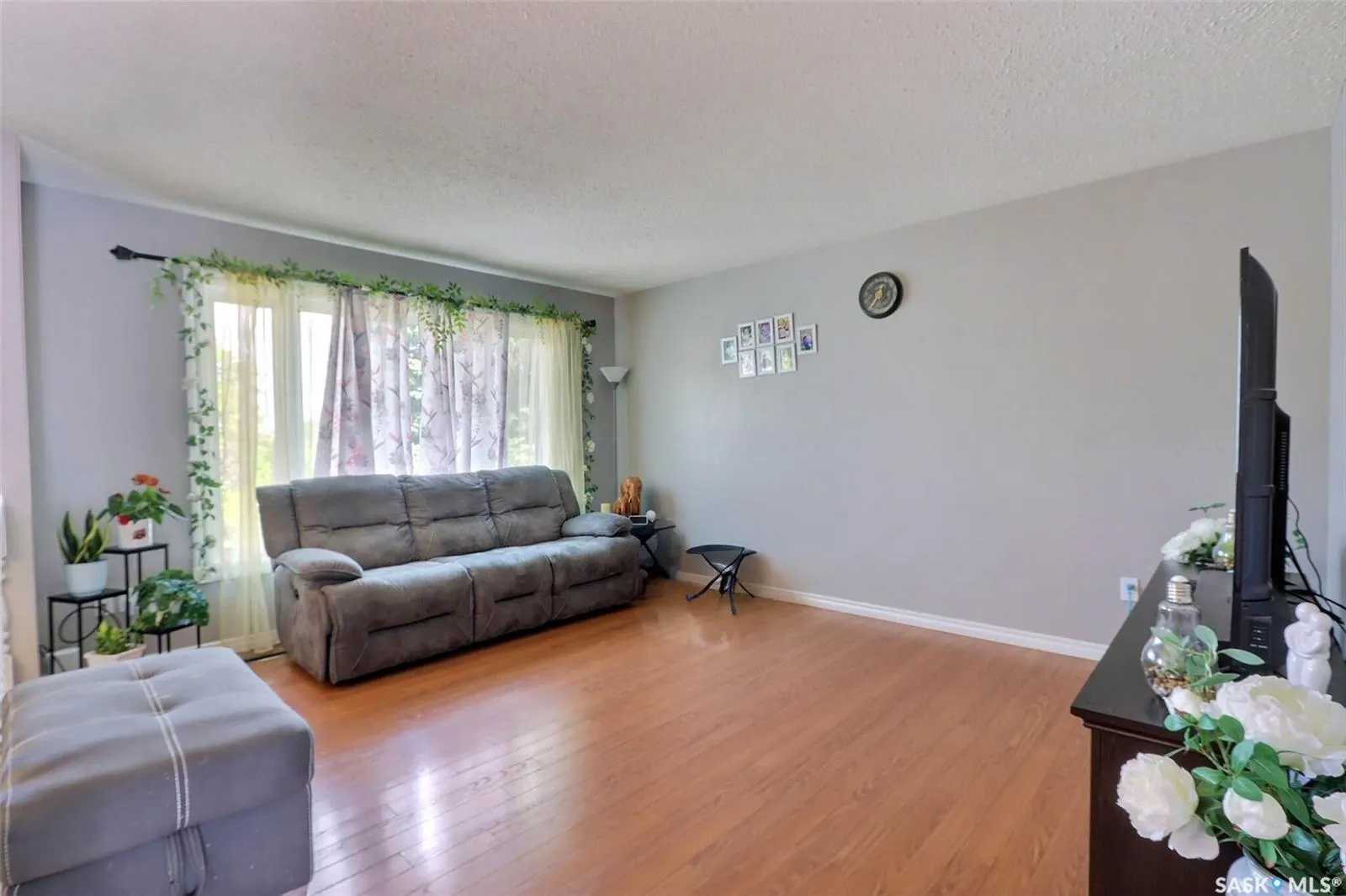 1699 Allbright CRESCENT