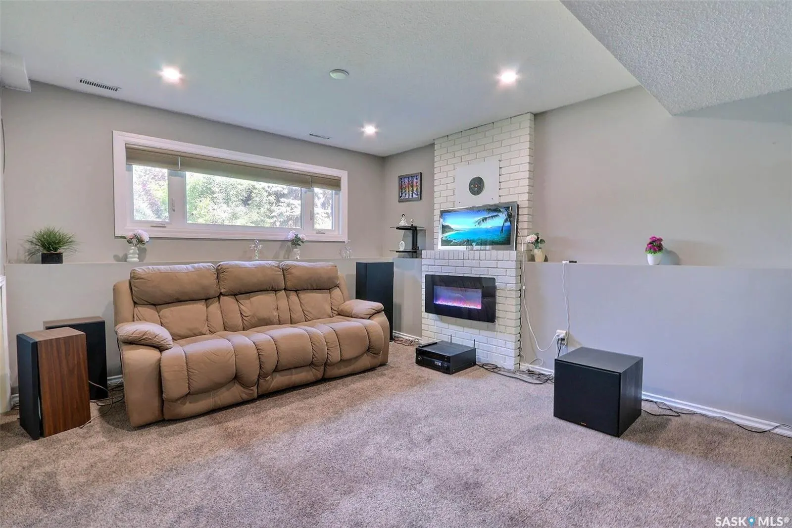 1699 Allbright CRESCENT