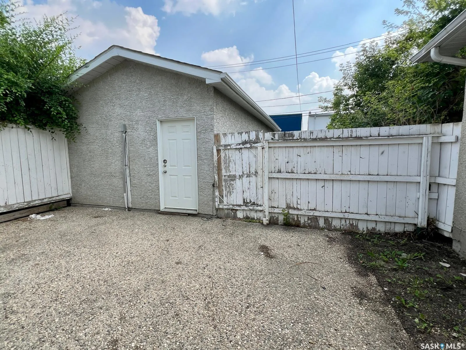 225 Angus STREET