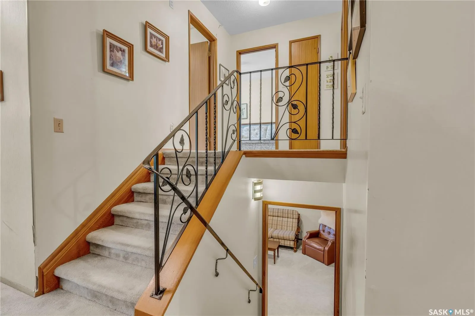 195 McDougall CRESCENT