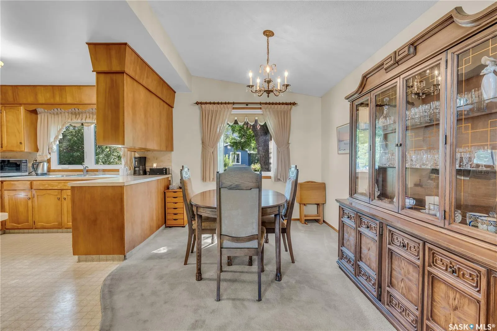 195 McDougall CRESCENT