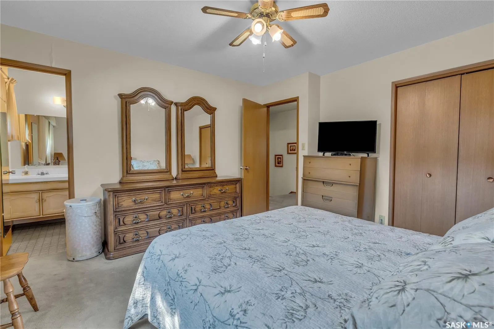 195 McDougall CRESCENT