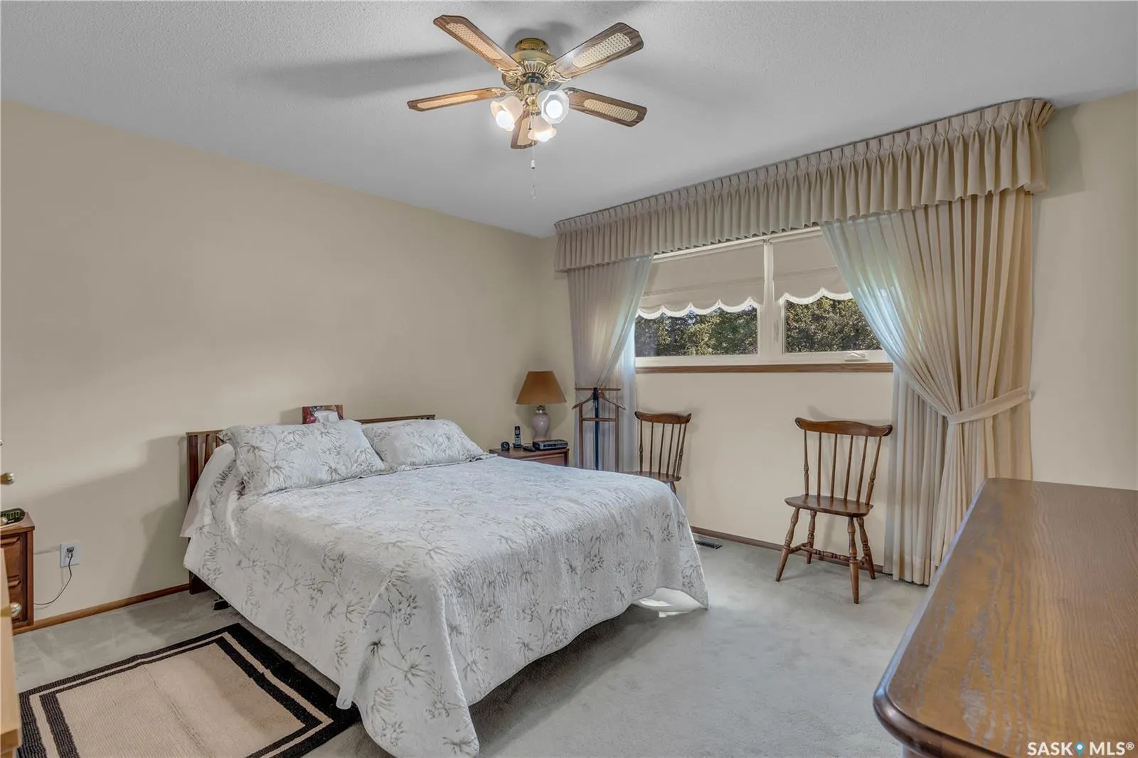 195 McDougall CRESCENT